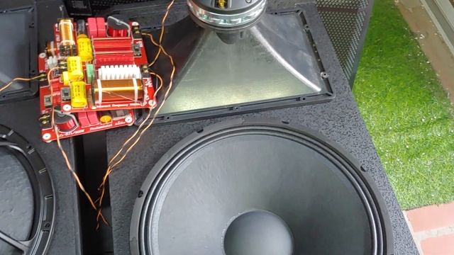 Dựng Loa JBL 715 bass 40 neo vip đt: 0904612323 смотреть онлайн