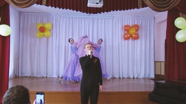 Григорий Дурнов - Майский вальс смотреть онлайн