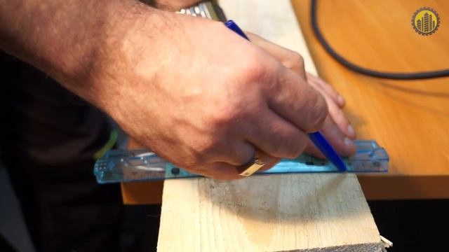 Дисковая пила Makita 5704 RK смотреть онлайн