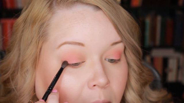 Flower Knows Chocolate Wonder Shop Collection | Beauty Try-On & Swatches смотреть онлайн