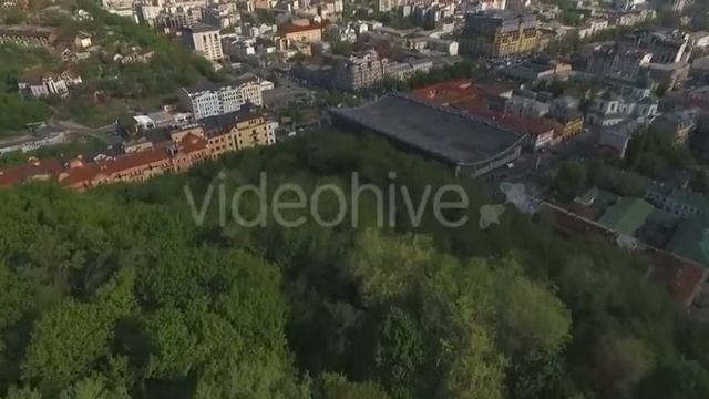 the Camera Flies Over the Kiev. City Bird's-Eye View смотреть онлайн