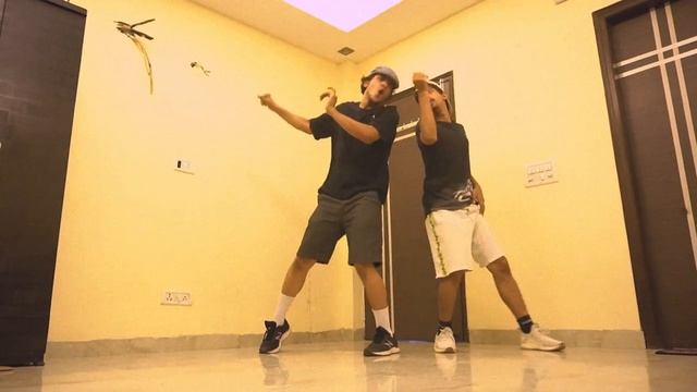 LOCKING DANCE Continental - The Earls | Dheeraj X Lakshay Choreography смотреть онлайн