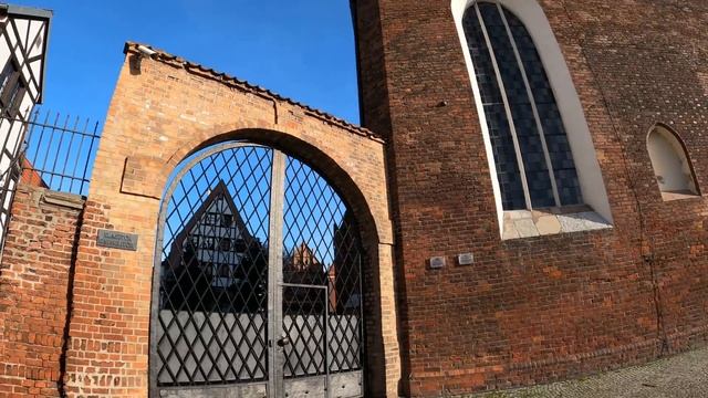 Gdańsk. Воскресная прогулка по городу/ В какие апартаменты мы переехали смотреть онлайн