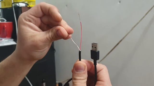 Как зарядить одноразовую электронную сигарету смотреть онлайн