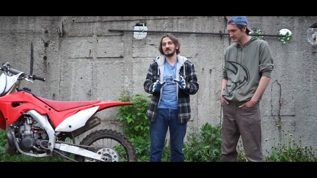 SUZUNDA ВАЛИТ!!! ПЕРВЫЙ ЗАПУСК И ТЕСТ-ДРАЙВ САМОДЕЛЬНОГО ЭНДУРО МОТОЦИКЛА В ЛЕСУ И НА ТРАССЕ! смотреть онлайн