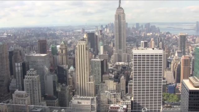 atmospheric new york city at night in 2008 with GTA 4 theme смотреть онлайн