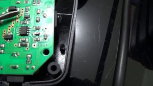 Болезнь шуруповёрта hyundai a1201. Не заряжает. Ремонт.