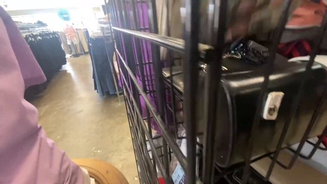 COME THRIFT With ME! [Pre Loved Handbags] #thrifting #thriftingfinds #thriftinghaul смотреть онлайн