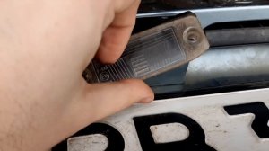 Подсветка номера на Туксон.Меняем лампочку.