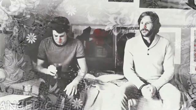 Hannah and Clay - Вены резались сами смотреть онлайн