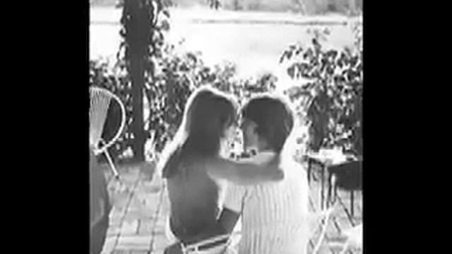George and Pattie-You Baby смотреть онлайн
