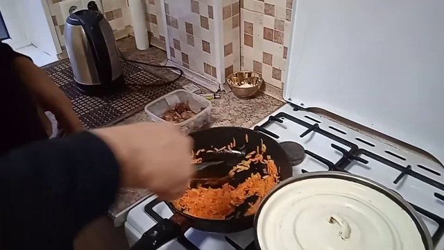 как сварить суп с шампиньонами. бюджетный суп с грибами смотреть онлайн