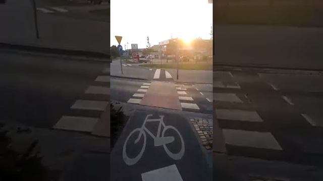Велодорожка Польша...почему мы так не можем.... смотреть онлайн