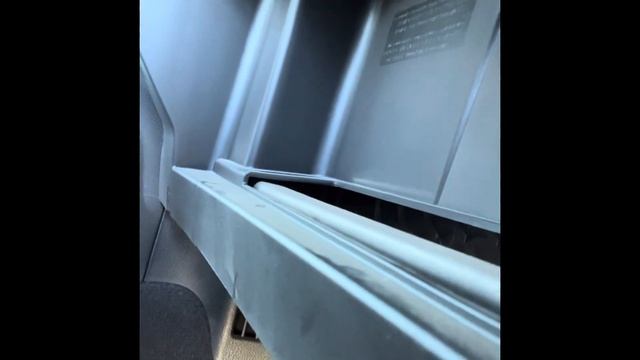 Nissan Titan XD Cabin Air Filter Change смотреть онлайн