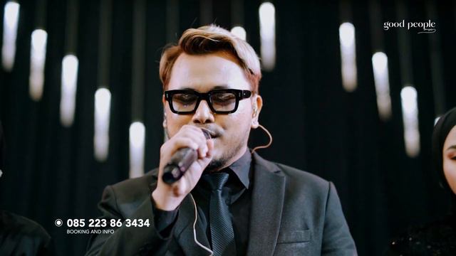 Feeling Good - Michael Buble Live Cover | Good People Music смотреть онлайн