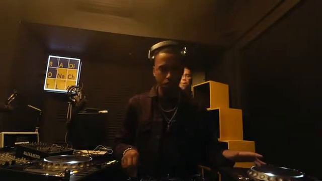 Deiny Neves + Najel Monteiro смотреть онлайн