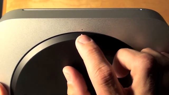Apple Mac mini unibody June 2010 Unboxing and Startup смотреть онлайн