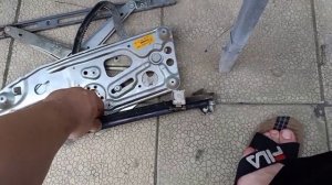 Mercedes S-class W140 Замена замка двери,.  Mercedes S-class W140 Door Lock Replacement