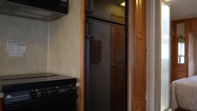 SOLD! 2006 Gulfstream Conquest 6319 Class C Gas, 28K Miles, Slide Out, Sleeps 8, $29,900 смотреть онлайн