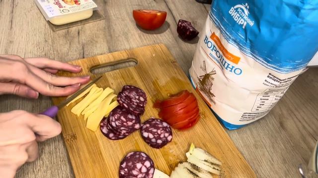 ПІЦА НА СКОВОРОДІ ЗА 5 хвилин / Дуже швидкий рецепт / перевірено - смачно! смотреть онлайн