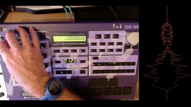 Emu Command Station - Tune idea explore - no talking смотреть онлайн