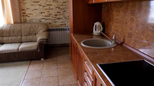 Квартира посуточно Киев: Видеообзор квартиры-студио возле метро Театральная ✔️ Безопасная аренда смотреть онлайн