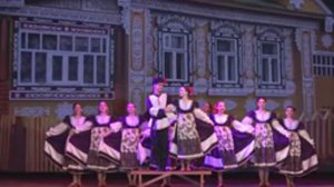 «Скамеечка» - «Народный коллектив» ансамбль танца «РОССИЯНОЧКА»