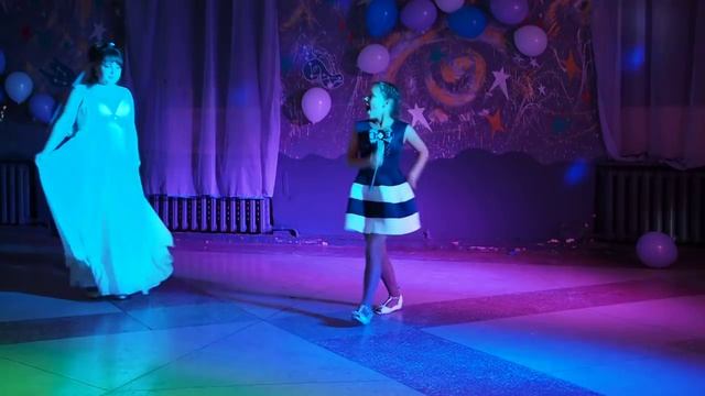 На свадьбе в Костроме смотреть онлайн