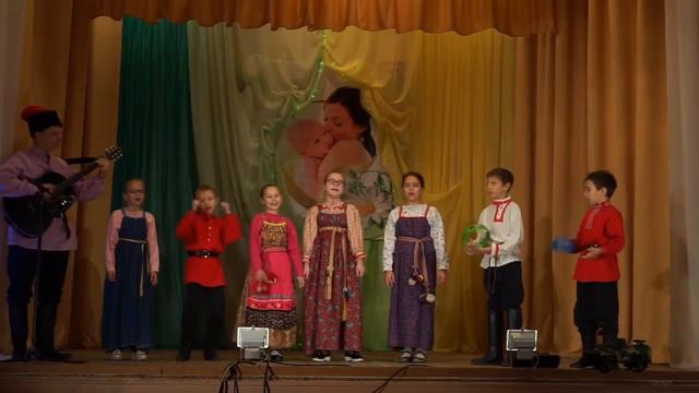 🎸 Солнечные барды 🌞 Вставало солнышко 👨👨👧👧 Казачий Стан смотреть онлайн