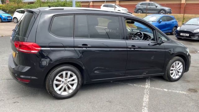 Volkswagen Touran смотреть онлайн
