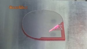 Лазерная  гравировка 2х слойного пластика на волоконном лазере GravMax