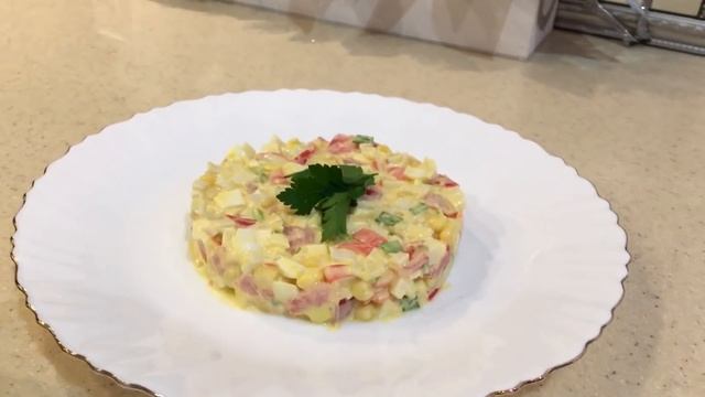 Рецепт вкусной, сочной УТКИ к Новогоднему столу! И любимый салат из крабовых палочек! смотреть онлайн