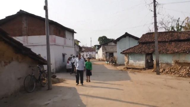 Kalla-A beautiful village street смотреть онлайн