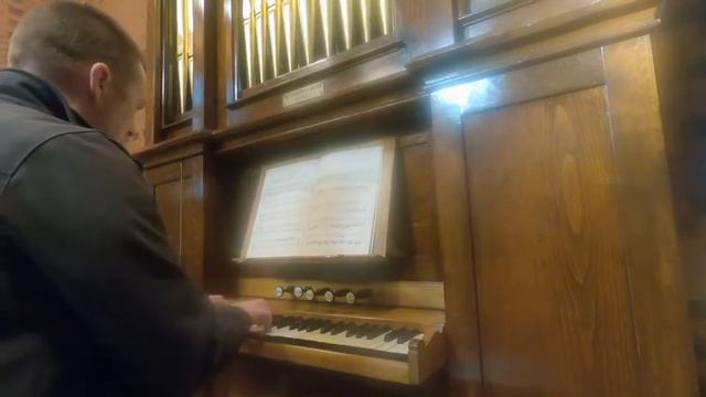 Iste Confessor Thomas Tallis смотреть онлайн