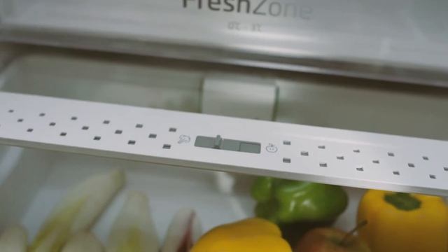 Regulacja wilgotności w pojemniku – VitControl Plus Amica смотреть онлайн