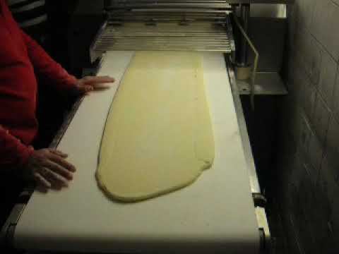 Тестораскаточная машина для слоеного теста ЛАККК МСРТ 650 Россия 2009 год. смотреть онлайн