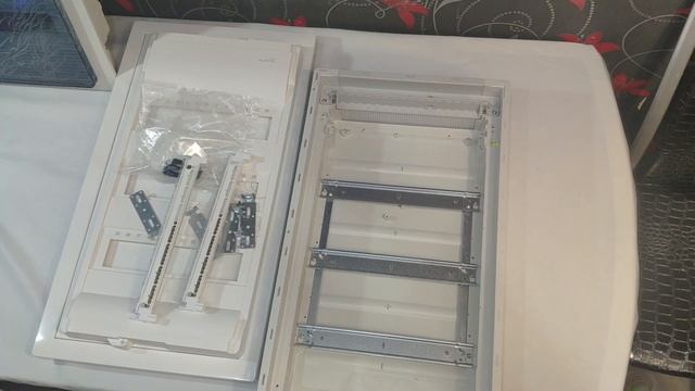 Электрощит Hager Volta