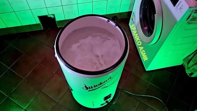 Dźwięk Bąbelków Jacuzzi Połączony z Białym Szumem Pralki Frani to Odpoczynek i Szybkie Zasypianie смотреть онлайн