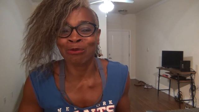 UNTAME YOUR PEN and journal with Michelle Bernard: Make Peace with it? смотреть онлайн