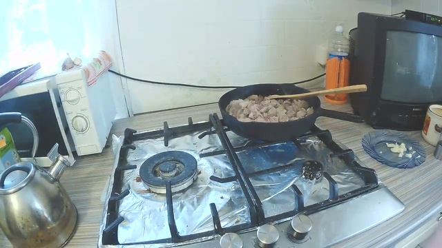 ГУЛЯШ ИЗ ГОВЯДИНЫ . Как приготовить вкусный ГУЛЯШ смотреть онлайн