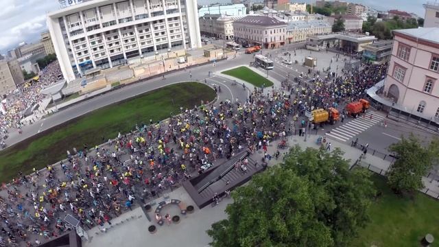5-й Московский велопарад 2015 с квадрокоптера смотреть онлайн