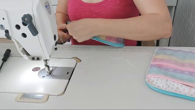 Como Fazer um Estojo Multiuso | Erika Souza | Kinhas Atelier смотреть онлайн