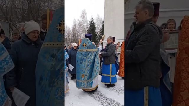 Светлый вторник 18.04.2023. Престольный праздник на Приходе Иверской иконы Божией Матери. смотреть онлайн