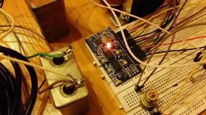 Инвертор 12-220 Чистый синус EGS002