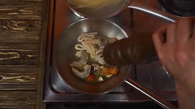 Спагетти с морепродуктами от итальянского Шефа Little Italy смотреть онлайн