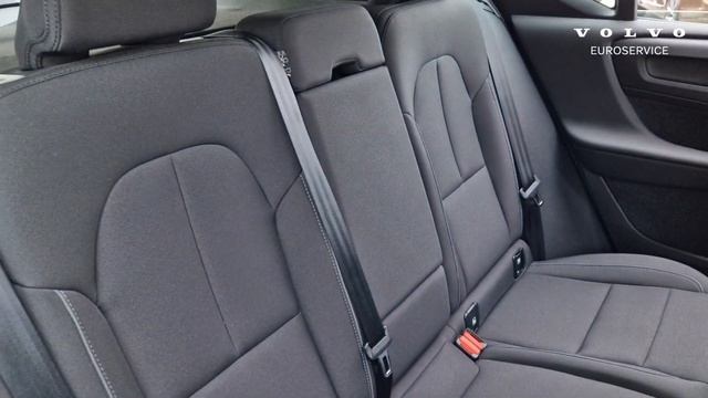 VOLVO SELEKT I XC40 T3 152KM MOMENTUM PEBBLE GREY 2021 I EUROSERVICE смотреть онлайн