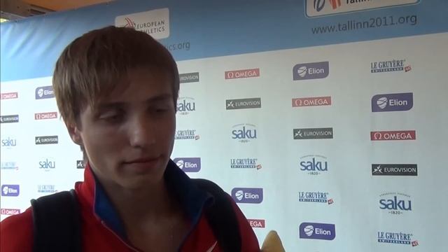 Sergey Morgunov (RUS) after winning the Long Jump смотреть онлайн