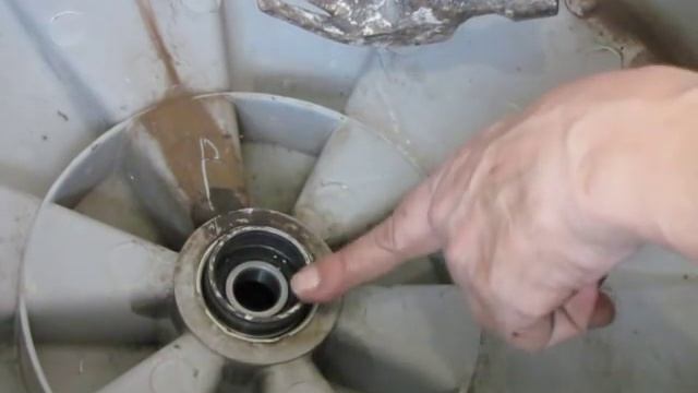 Замена подшипника в стиральной машине / Substitution bearing washer смотреть онлайн