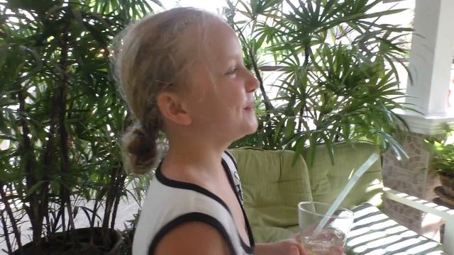 Волшебный мир напитков #1 Какие есть летние прохладительные напитки что нравятся подросткам?Seekin смотреть онлайн