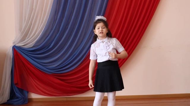 музыка П.Сосина, слова М.Етеревского "Братишка с сестренкой". Исполняет: Хасанова Ильвина смотреть онлайн